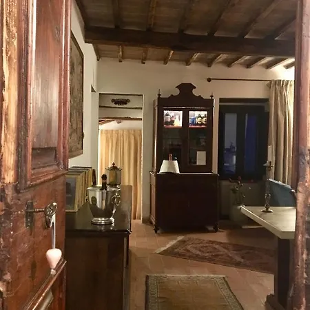 Alojamento de Acomodação e Pequeno-almoço Casale Flaminia